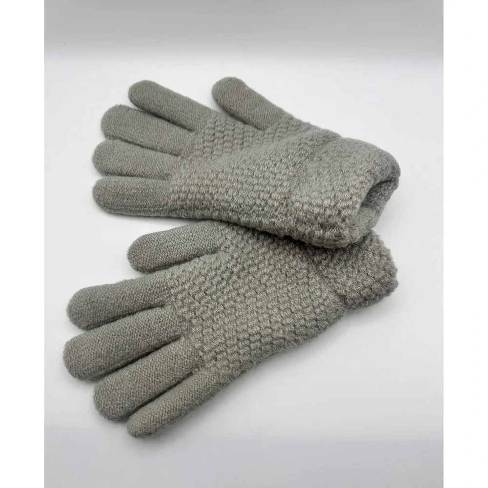 NWT Marcus Adler New York Womens Knit Gloves Light Grey Textured‎ OSFM